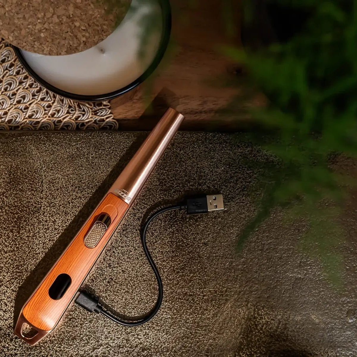 all-groups sizzle lux usb lighter Sizzle LUX USB Rechargeable Plasma Arc Lighter | Black, Walnut or Oak Wood Grain