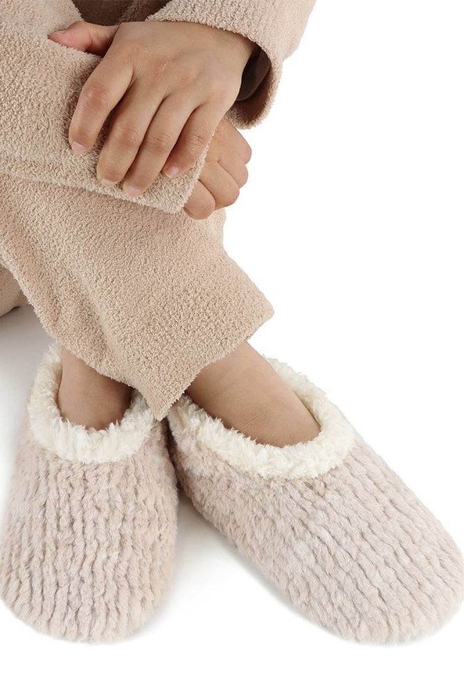Snoozies Teddy Bear Faux Fur Slippers with Memory Foam Sole in oatmeal beige showing view on model