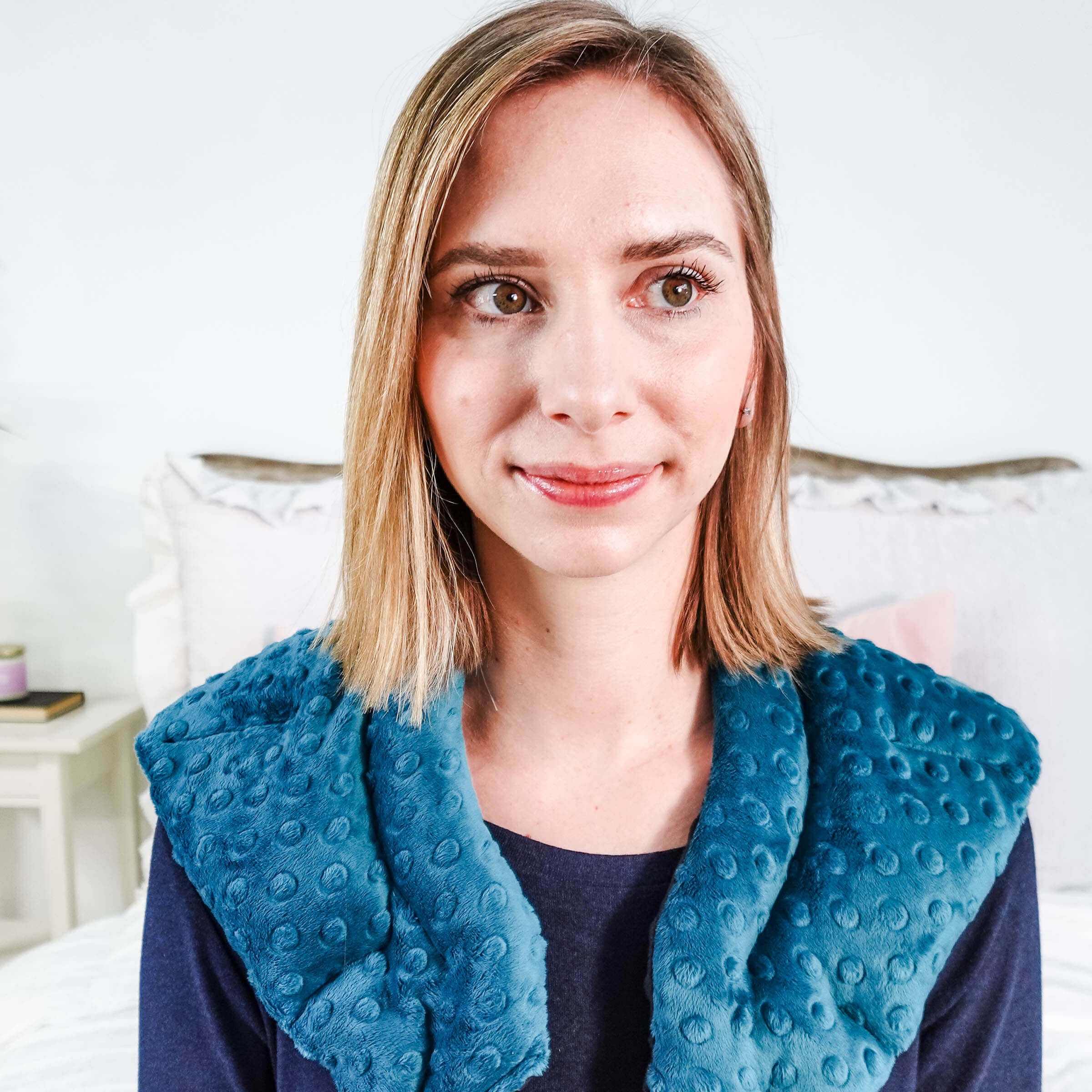 Warm Buddy Ultra - Manta para hombros con aromaterapia y terapia de calor