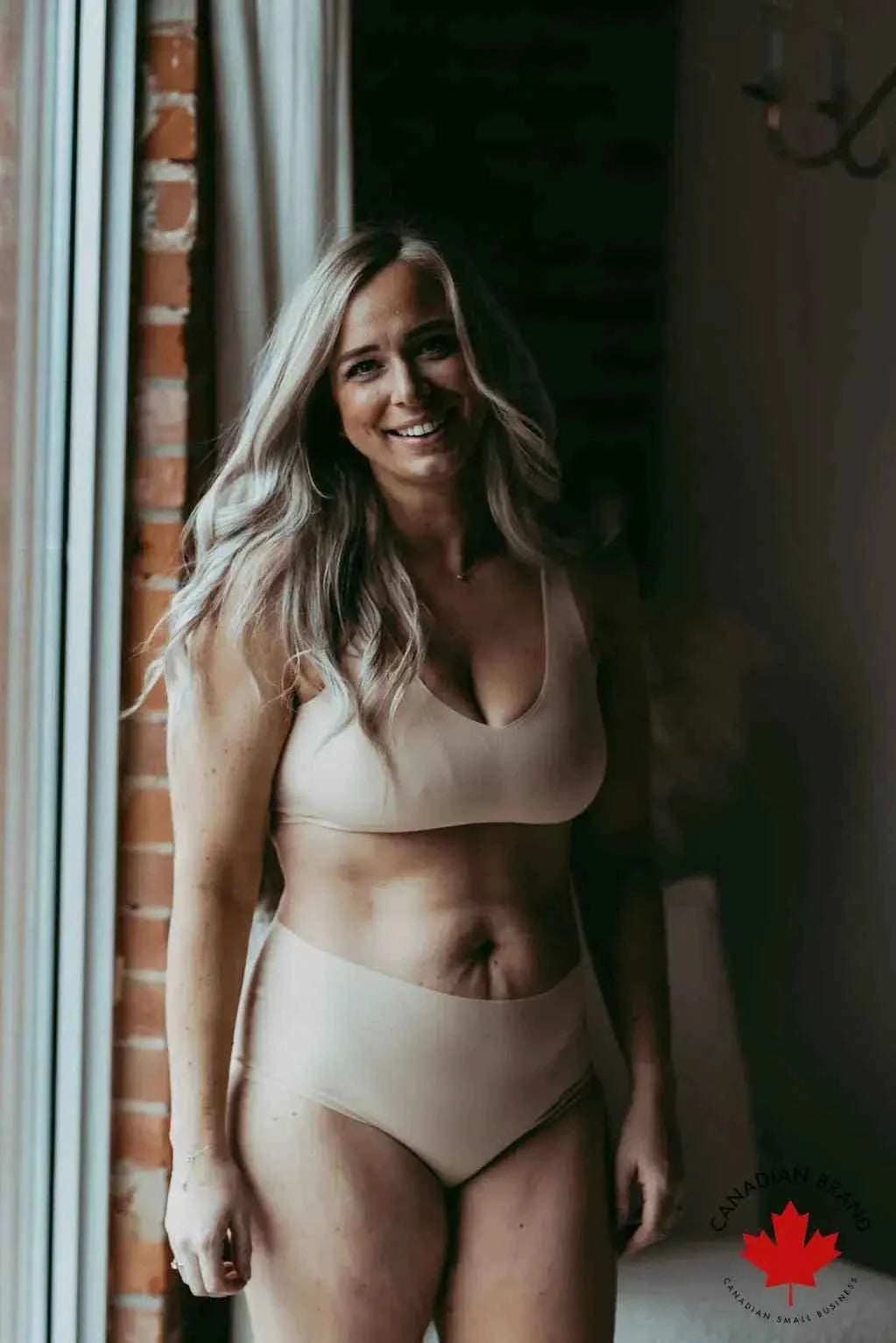 Ultimate Seamless Mid Rise Brief Underwear
