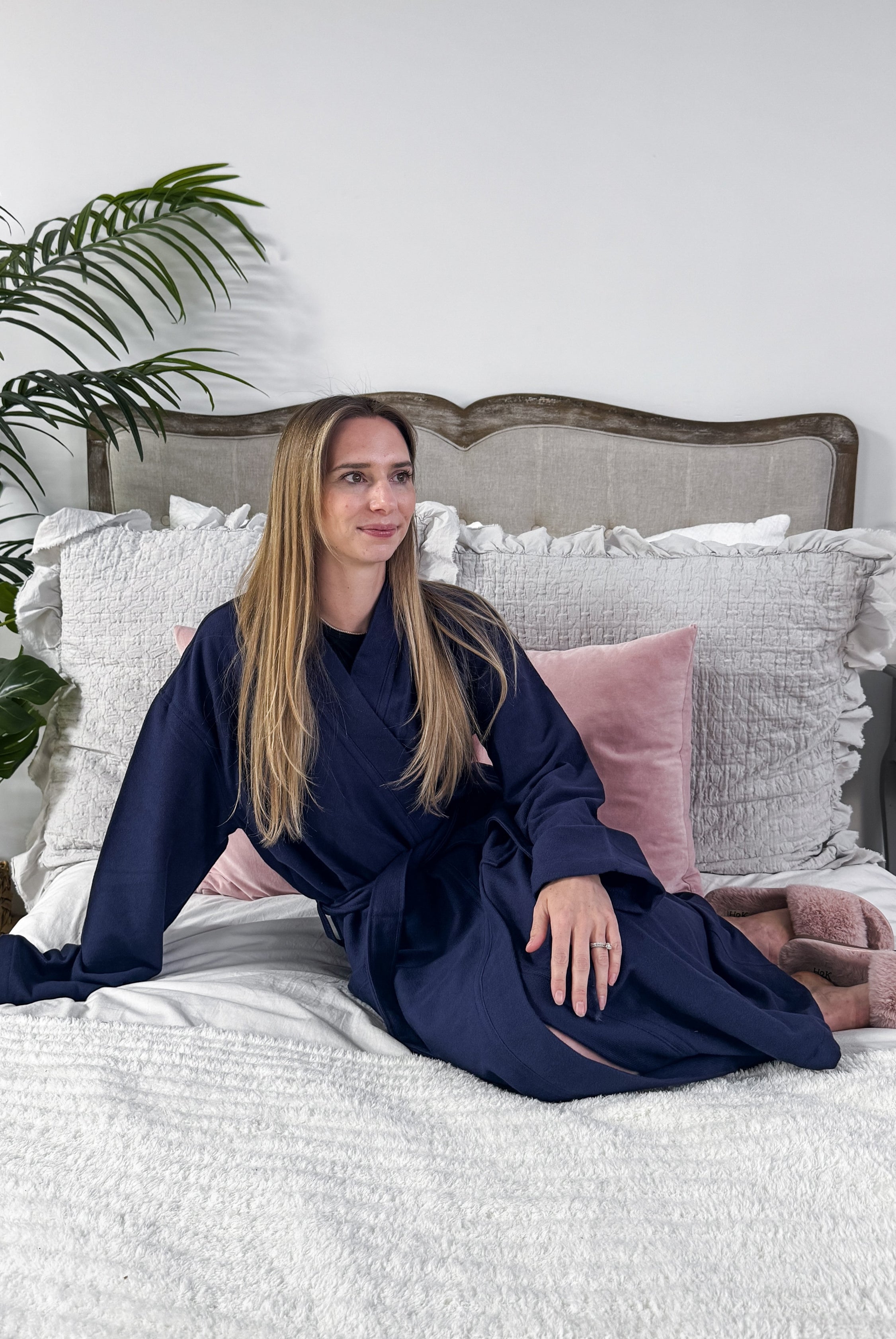 dark navy mid length terry robe unisex CARL ROSS