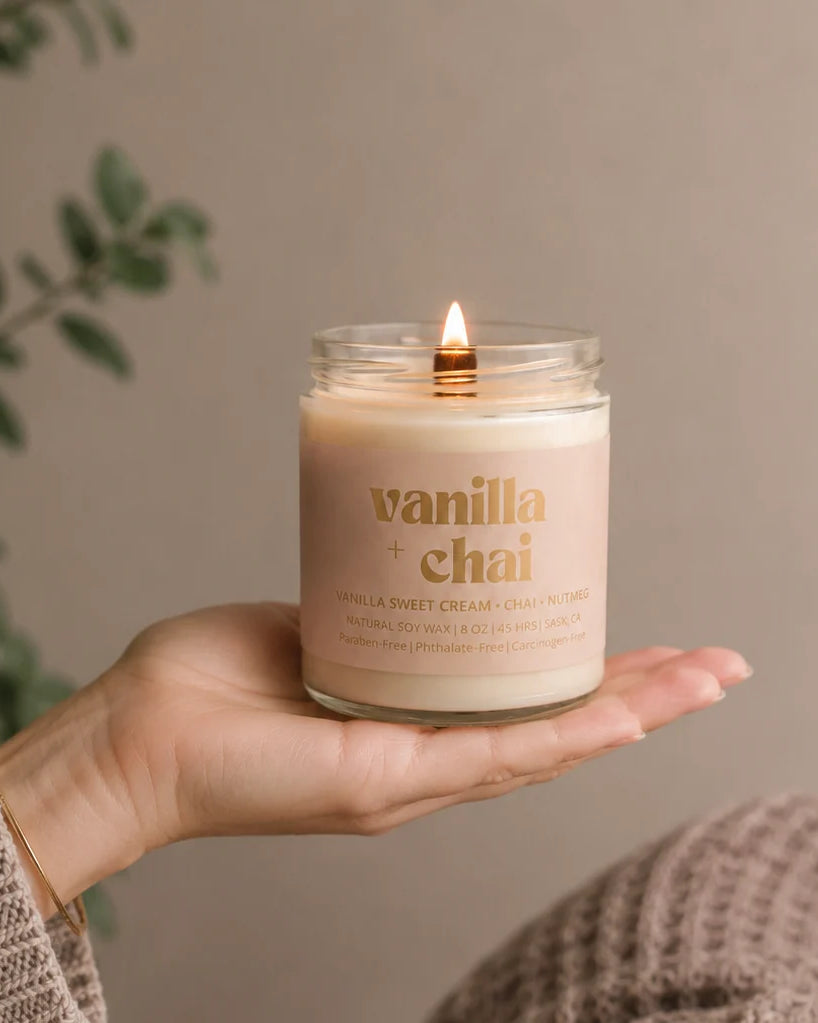 Prairie Creek Candle Vanilla Chai soy candle wooden wick close-up — Cloud Nine Pajamas