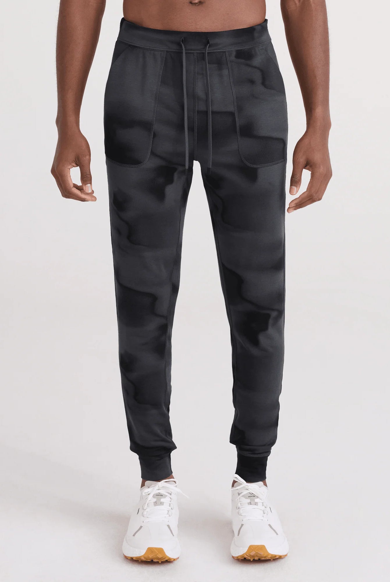 men's 3six five jogger sweatpant in vapour by Saxx