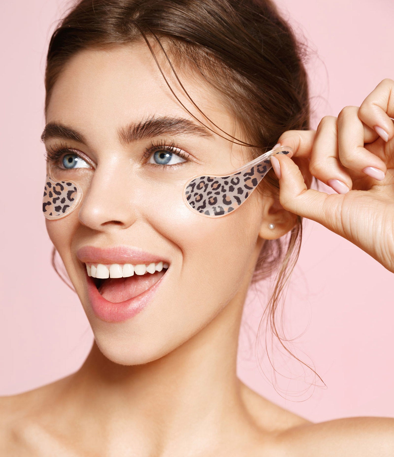 all-groups women wearing reusable eye gels for puffiness and redness eyes
