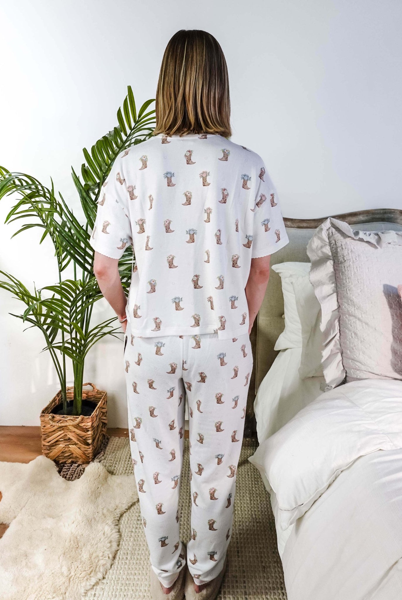 Western Blooms Boot Bouquet Peachy Jersey Tee/Jogger Set | PJ Salvage - PJ Salvage - Cloud Nine Pajamas