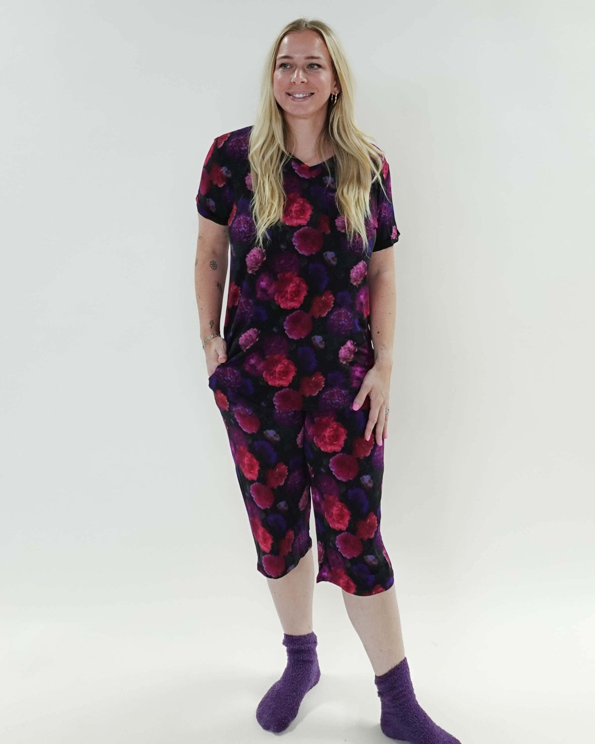 Winter Blossom Print Tee & Capri Bamboo PJ Set model shows full length, she is 5'3" tall