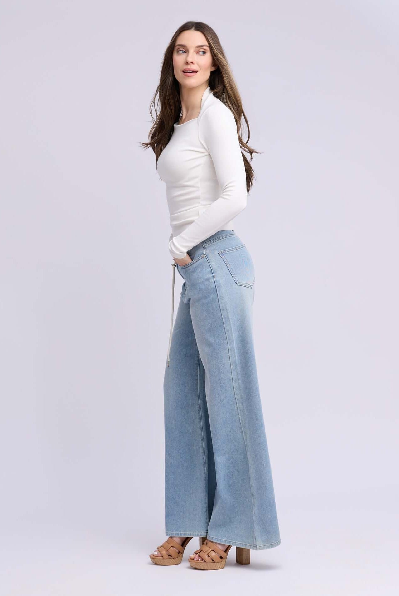 Yoga Jeans LILY Wide Leg Drawstring Jeans - model wearing wide leg denim with pockets, showcasing comfort and style.