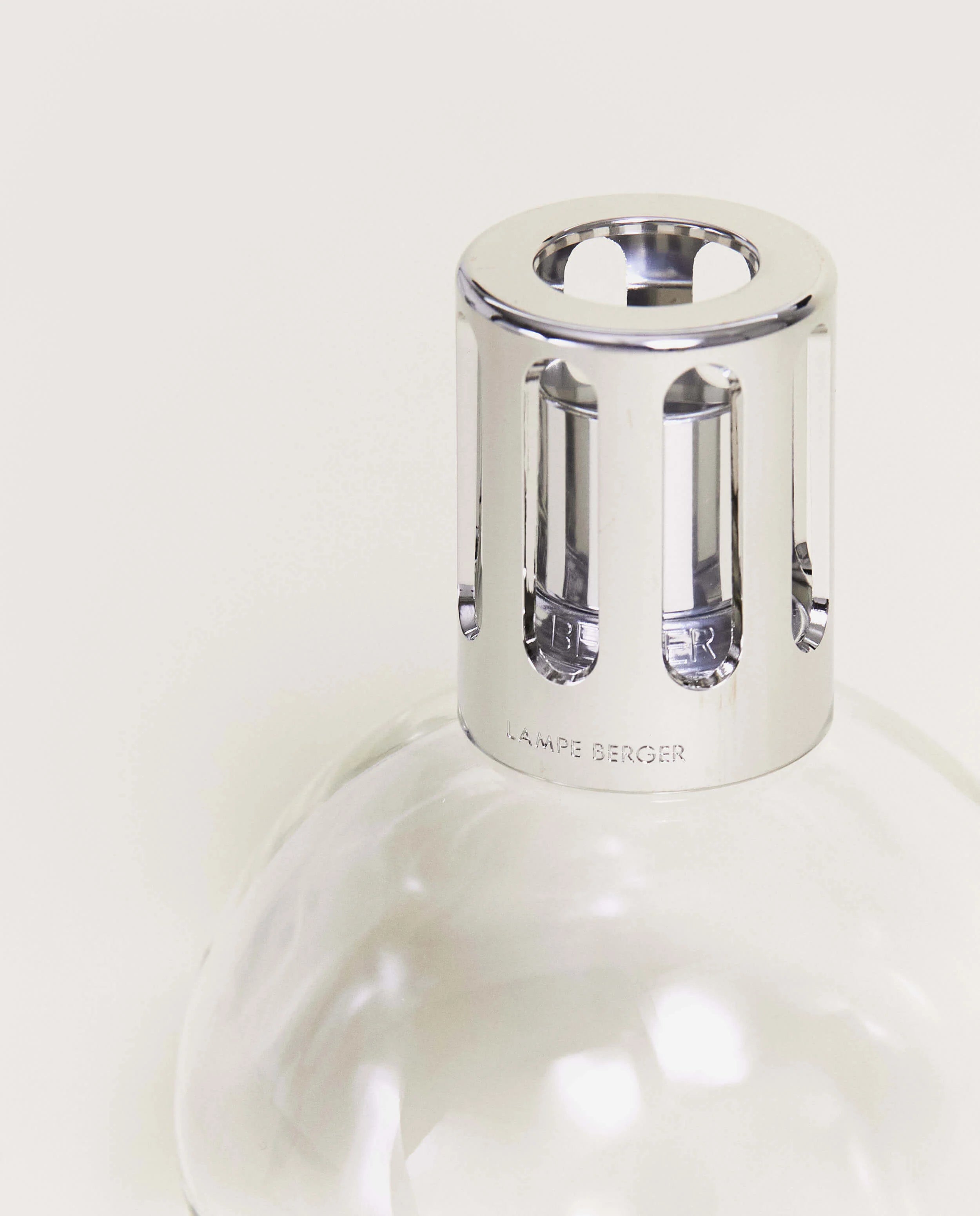 Maison Berger Round Glass Lamp starter kit top view — Cloud Nine Pajamas Edmonton