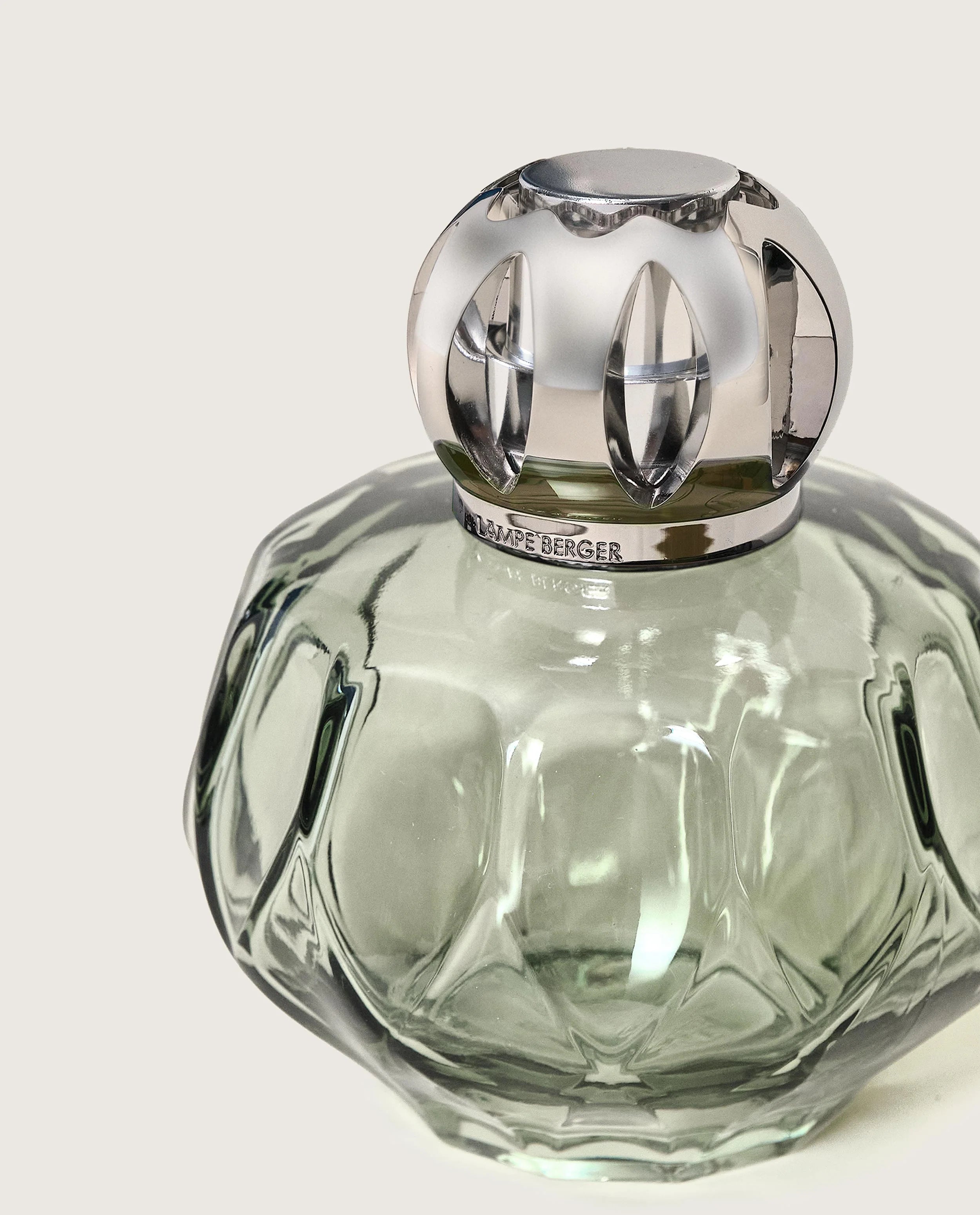 Maison Berger Rosalie Fragrance Lamp Green origami geometric silhouette side — Cloud Nine Pajamas