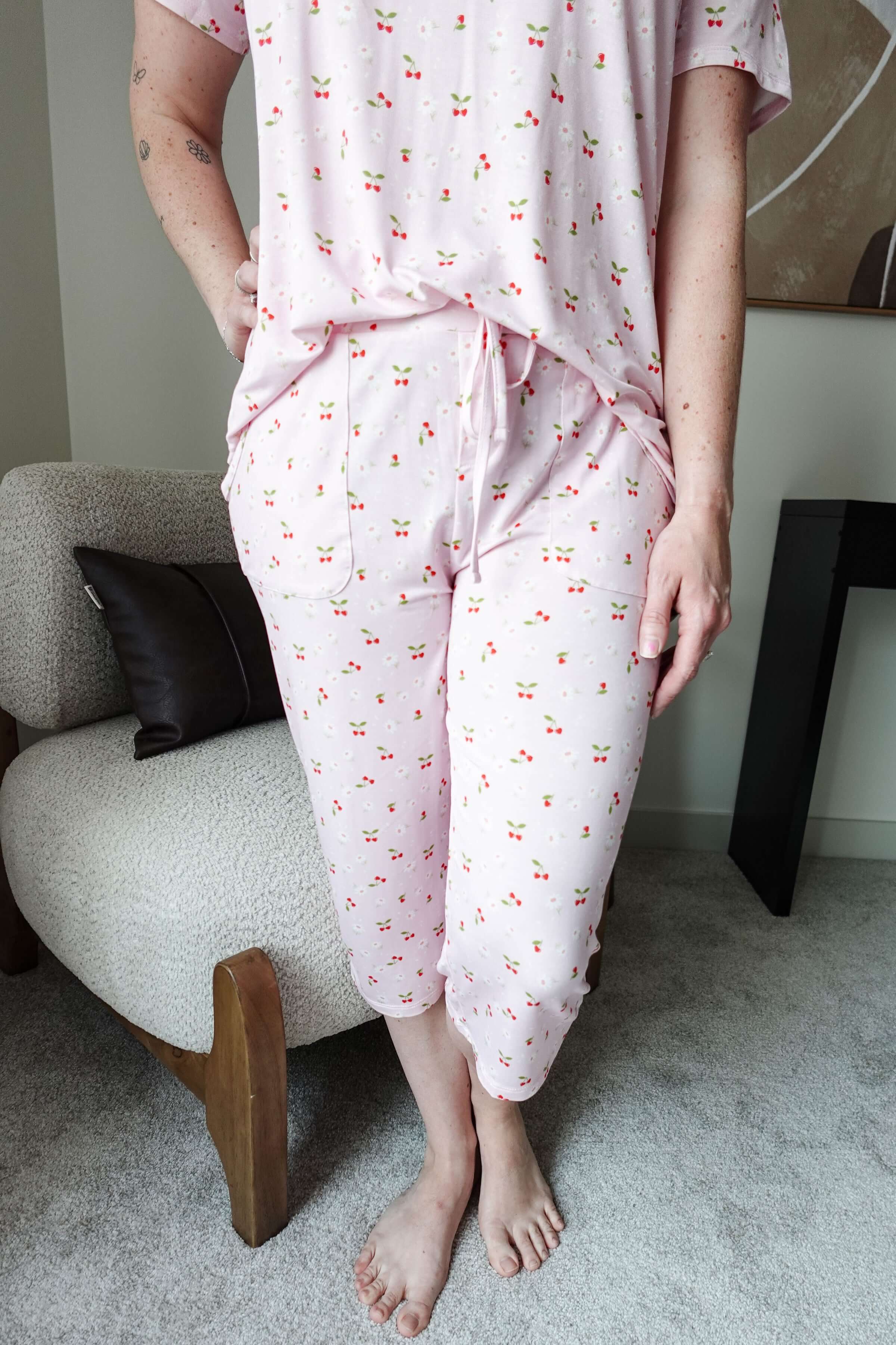 Short Sleeve Tee/Capri - Bamboo | Pink Cherries