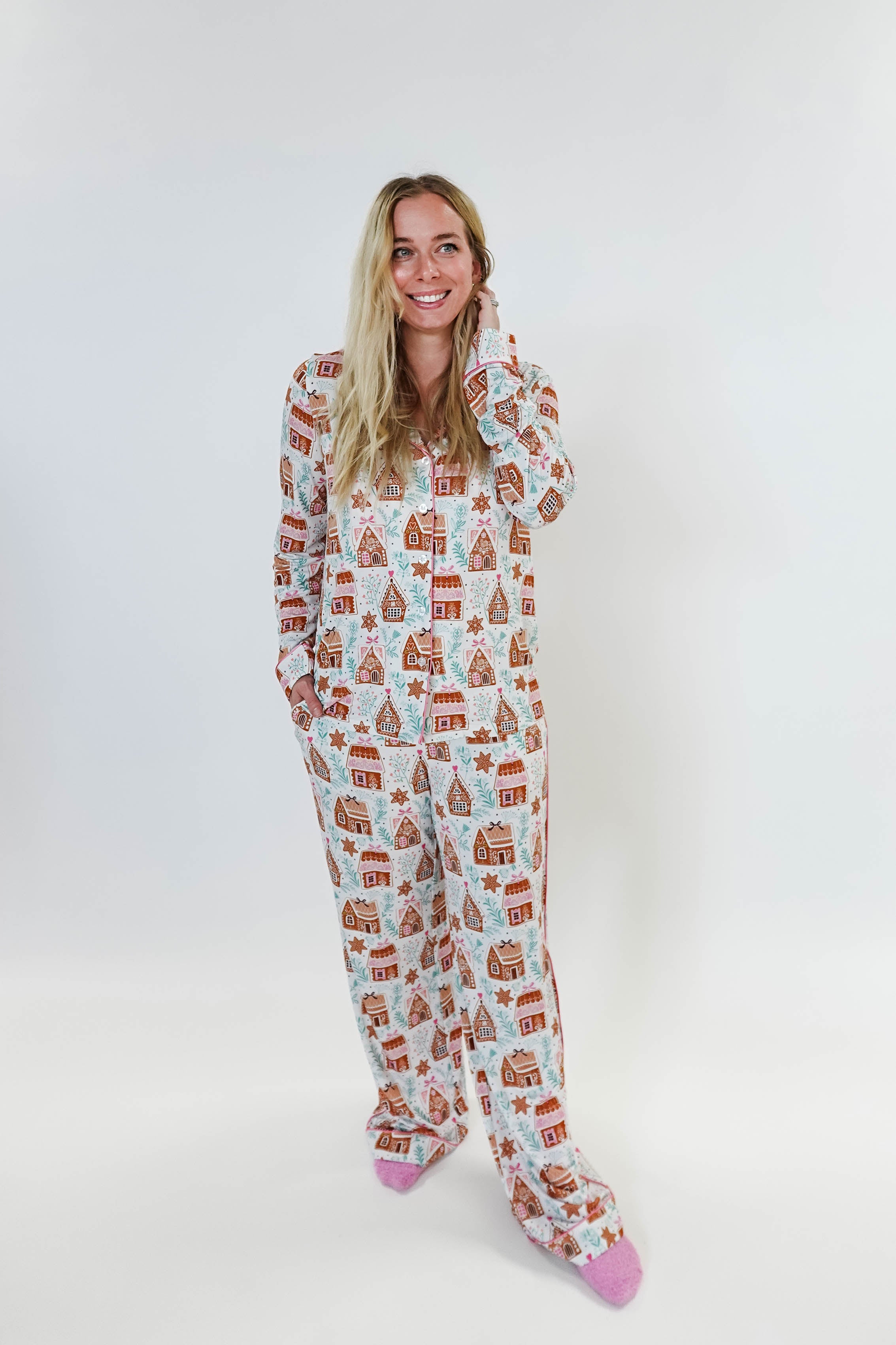 women's bamboo button up pj set in gingerbread house print georgia rylan