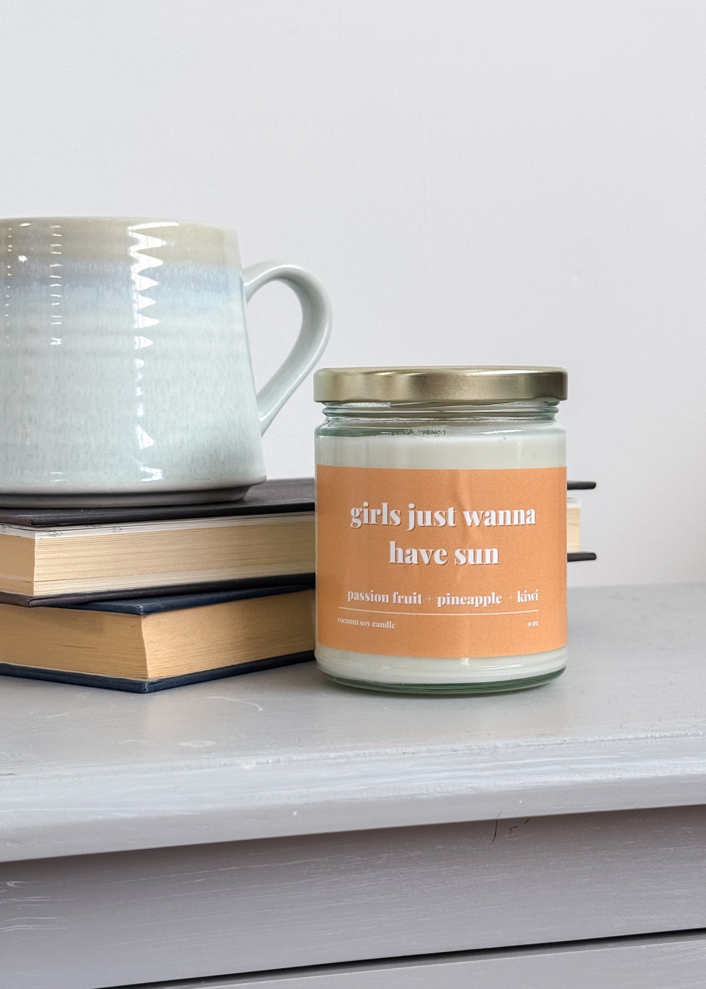 tropical scent coconut soy wax candle 