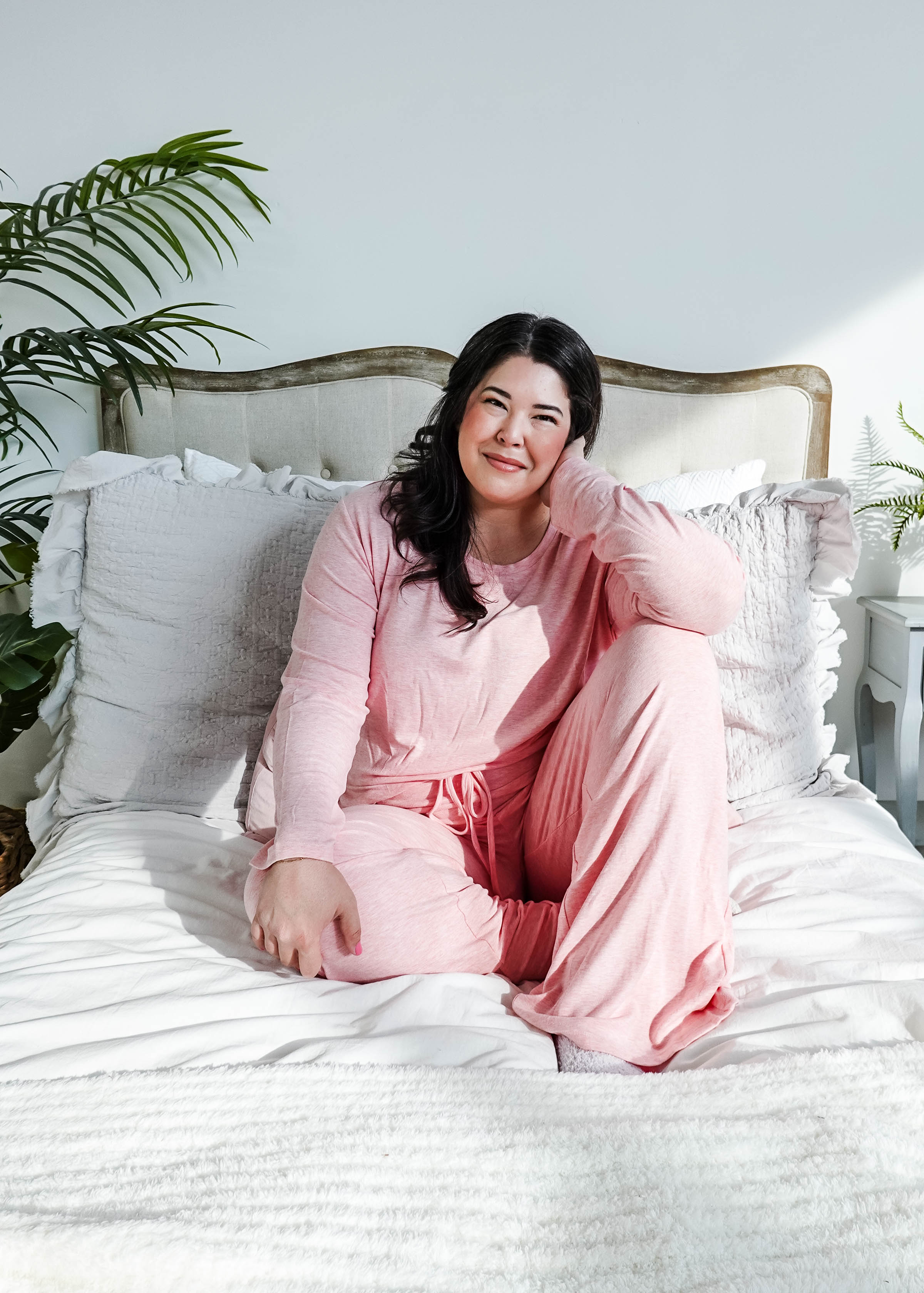 women's light pink loungewear set straight pant Miranda Nic