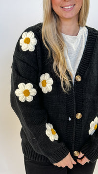 Cardigan Knit Drop Shoulder | White/Floral