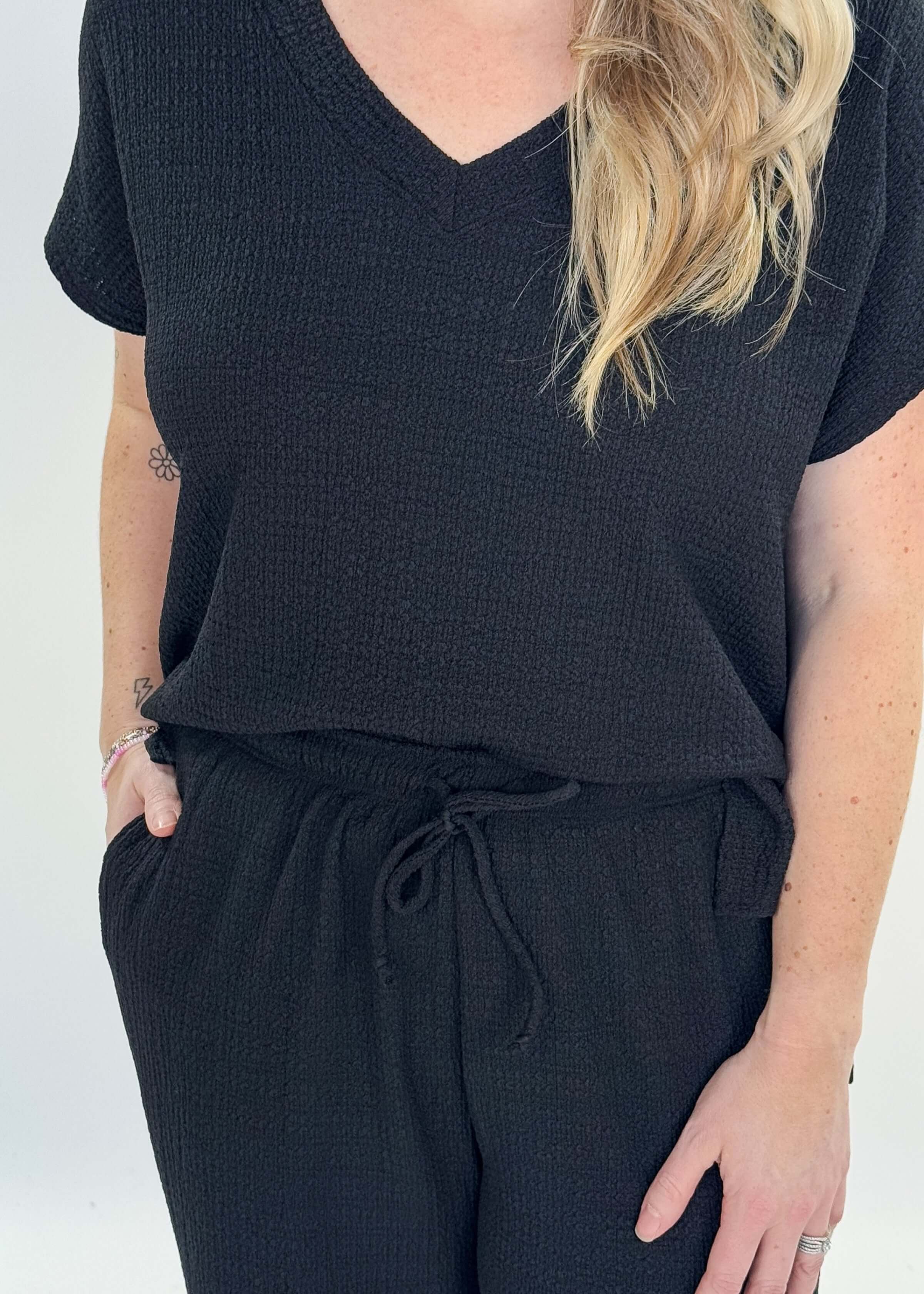 PJ Tee V Neck/ Straight Leg Pant Crepe Knit