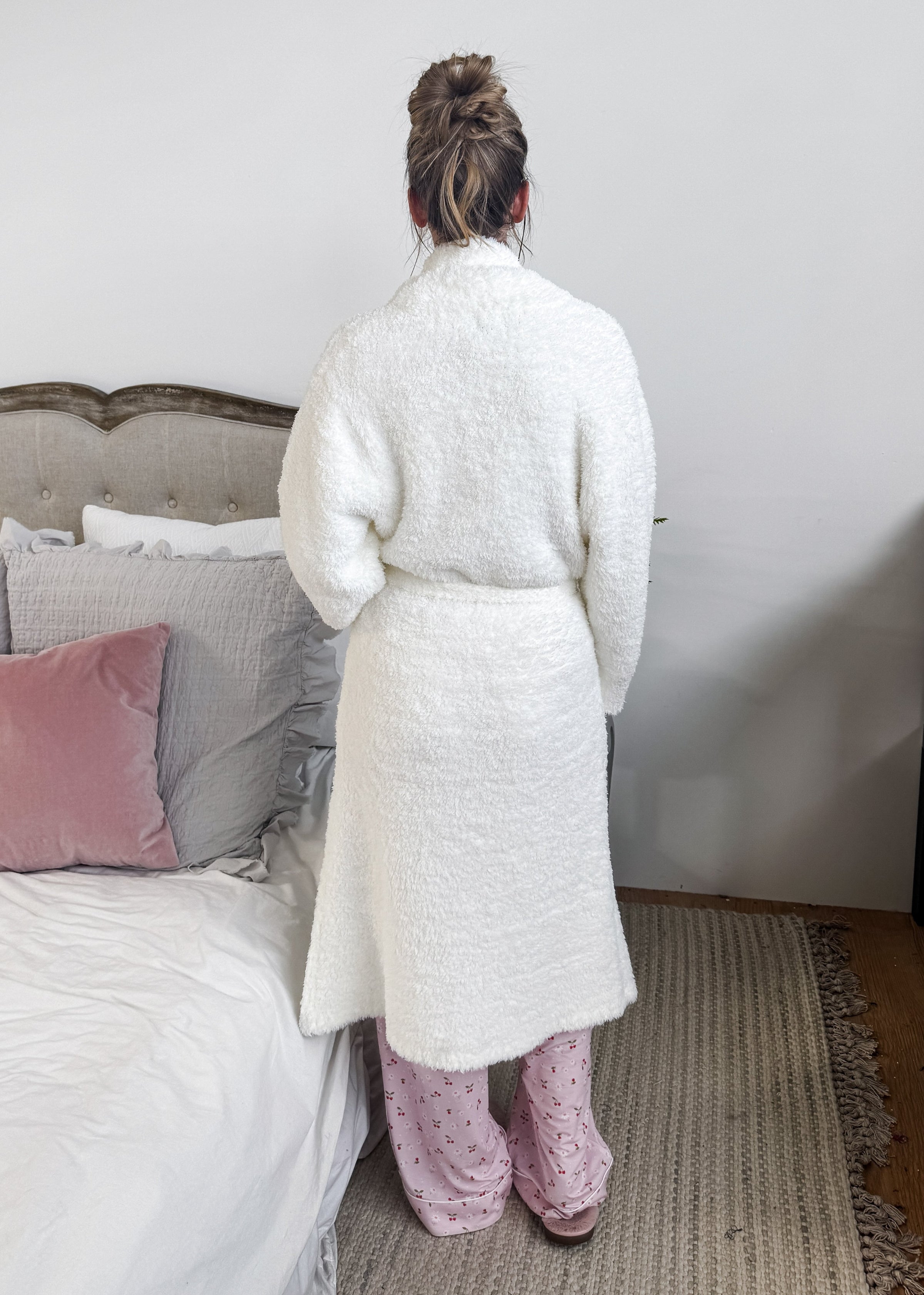 Ivory Cloud Spa Robe | Ultra Soft Lounge Robe plush