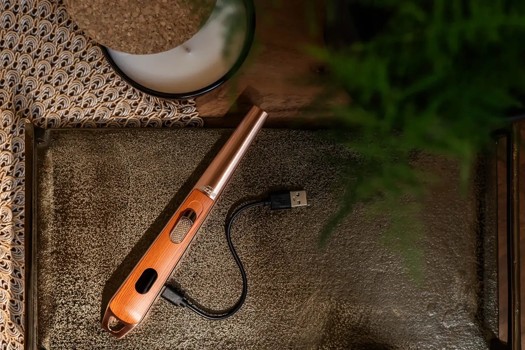 all-groups sizzle lux usb lighter Sizzle LUX USB Rechargeable Plasma Arc Lighter | Black, Walnut or Oak Wood Grain