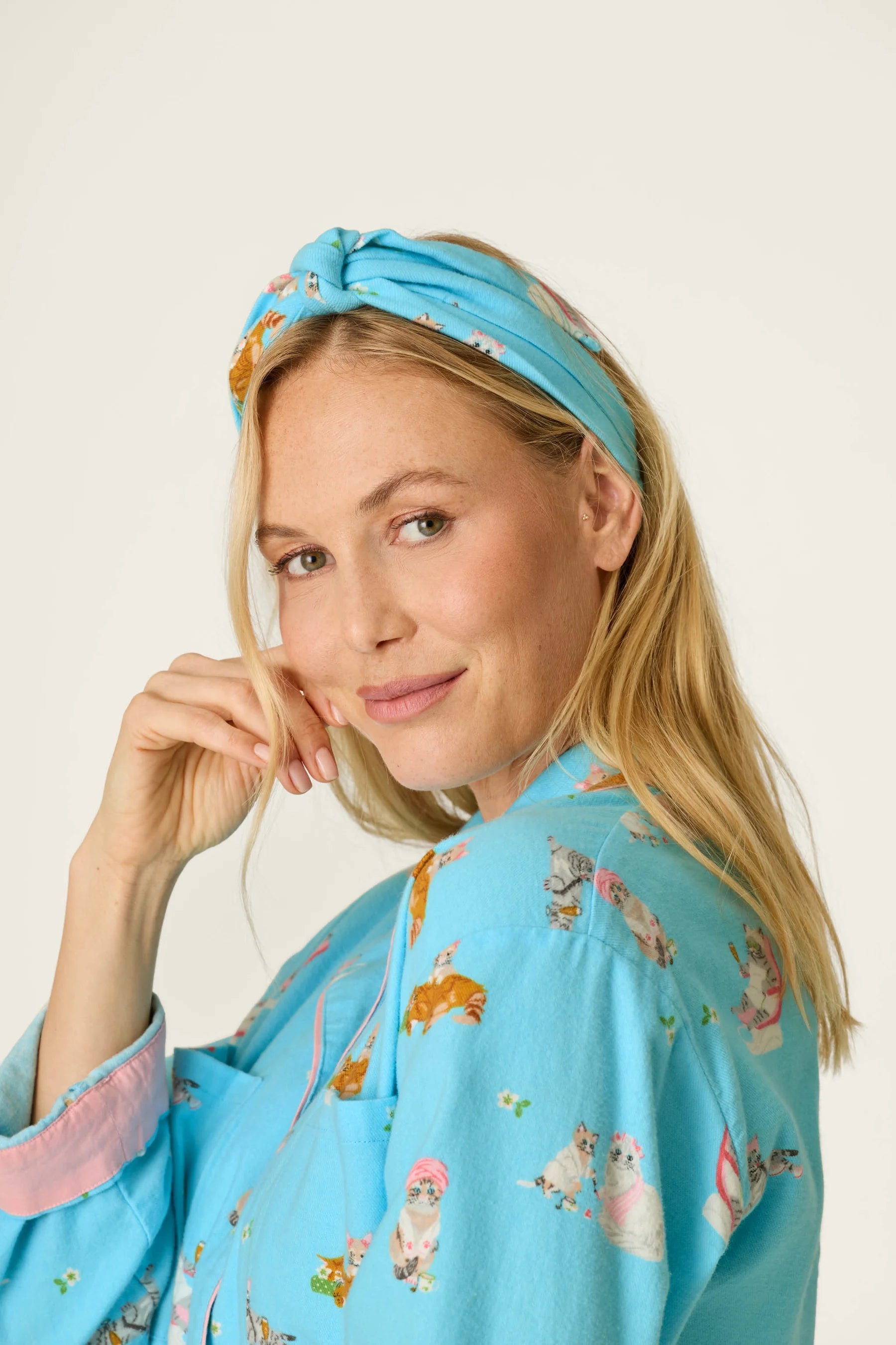 PJ Salvage Pampered Cat Flannel Set hair wrap detail — Cloud Nine Pajamas