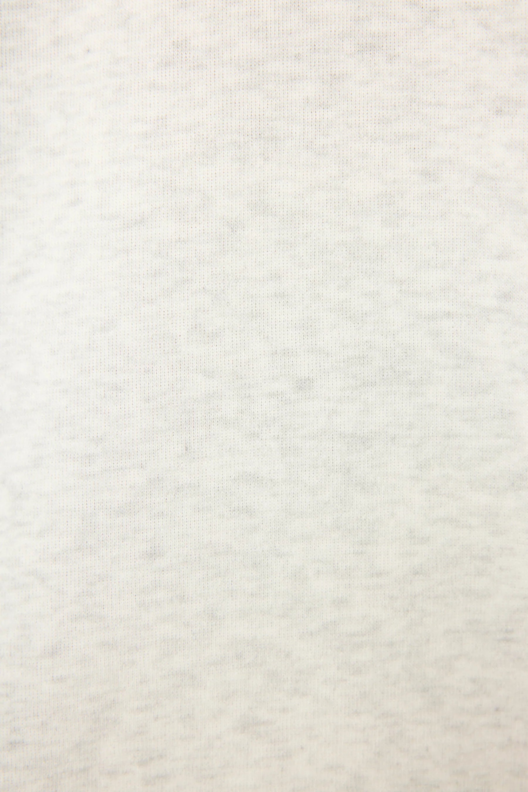Solid light gray color swatch
