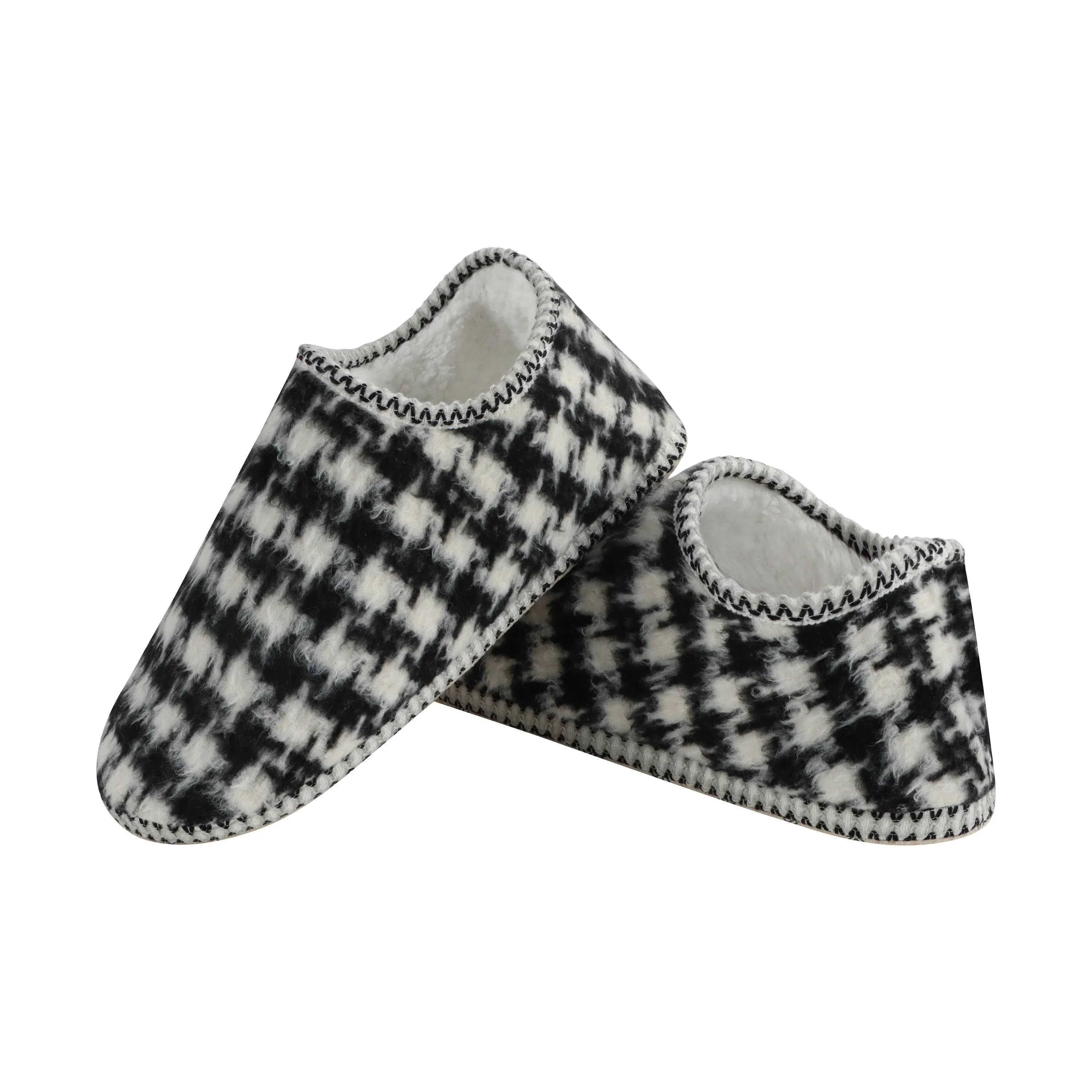 Womens Houndstooth Cabin Bootie Snoozies Black