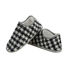 Womens Houndstooth Cabin Bootie Snoozies Black