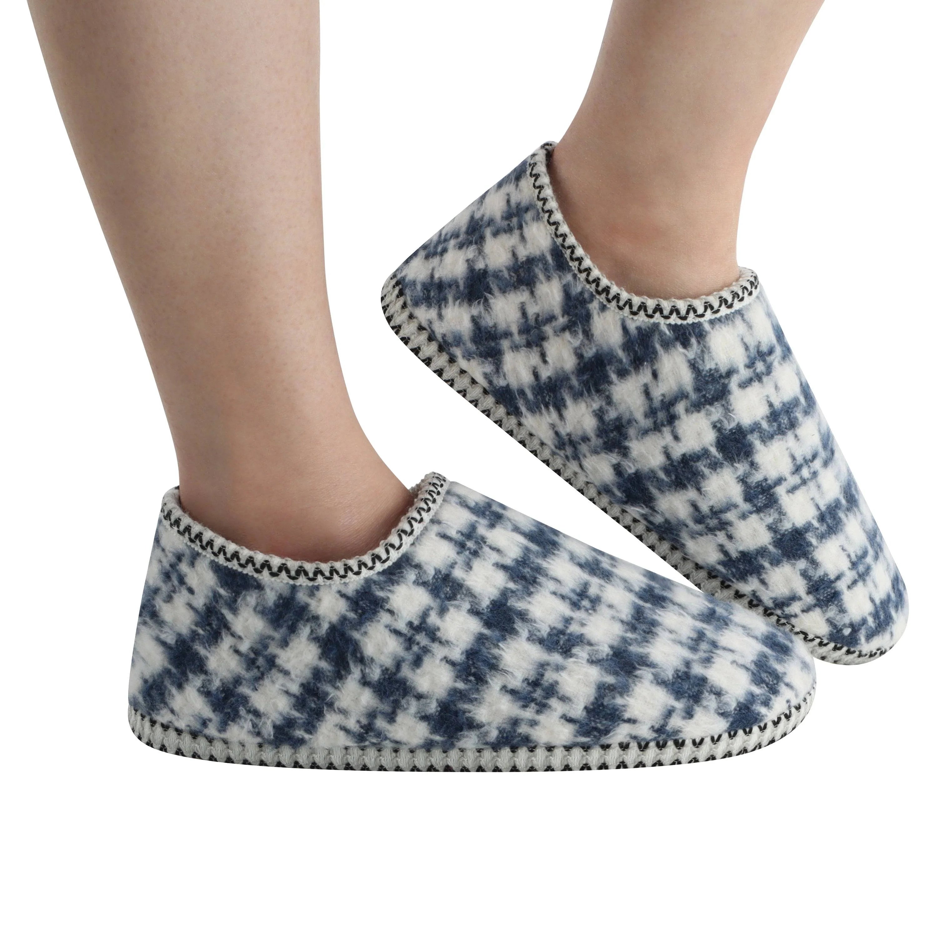 Womens Houndstooth Cabin Bootie Snoozies Blue