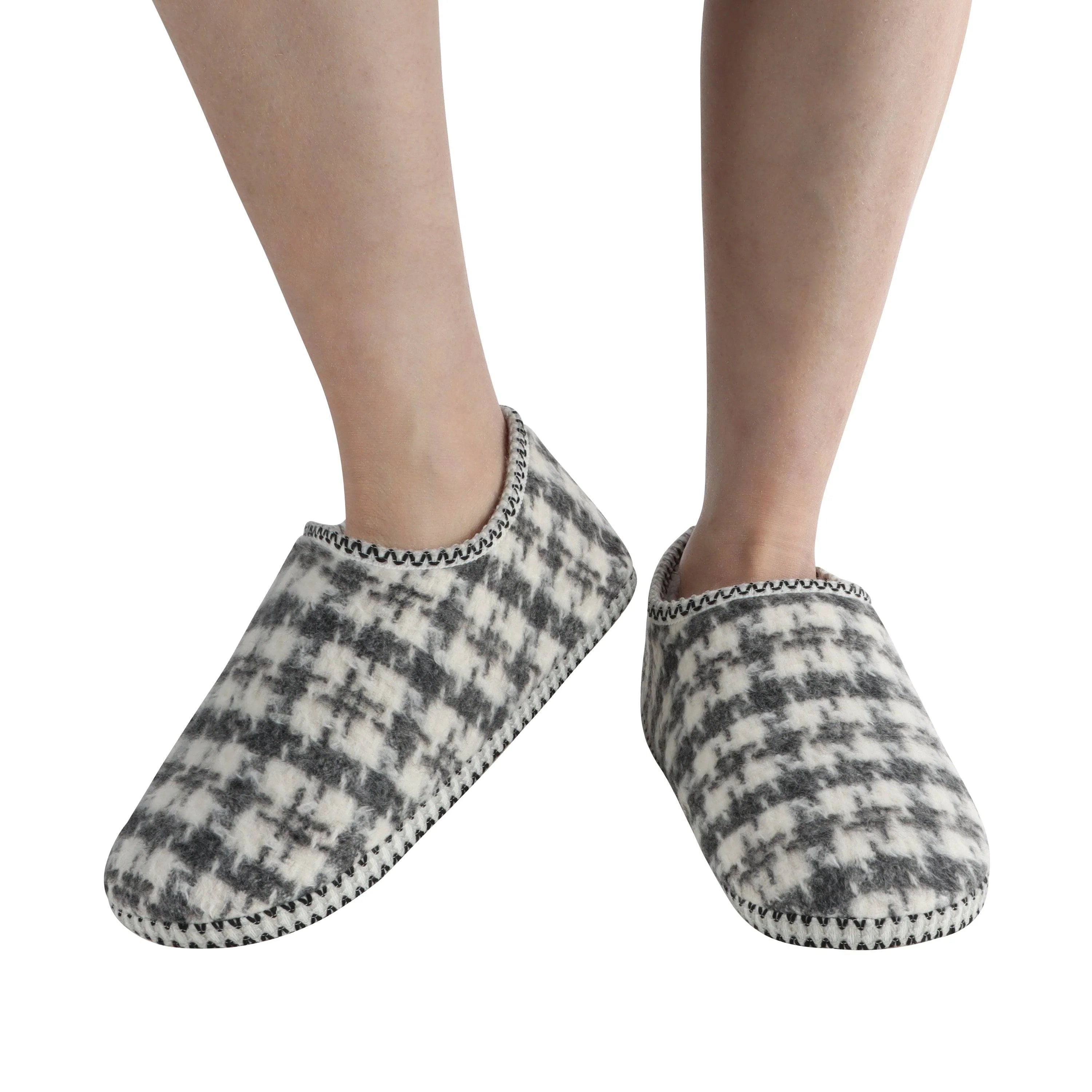 Womens Houndstooth Cabin Bootie Snoozies Grey