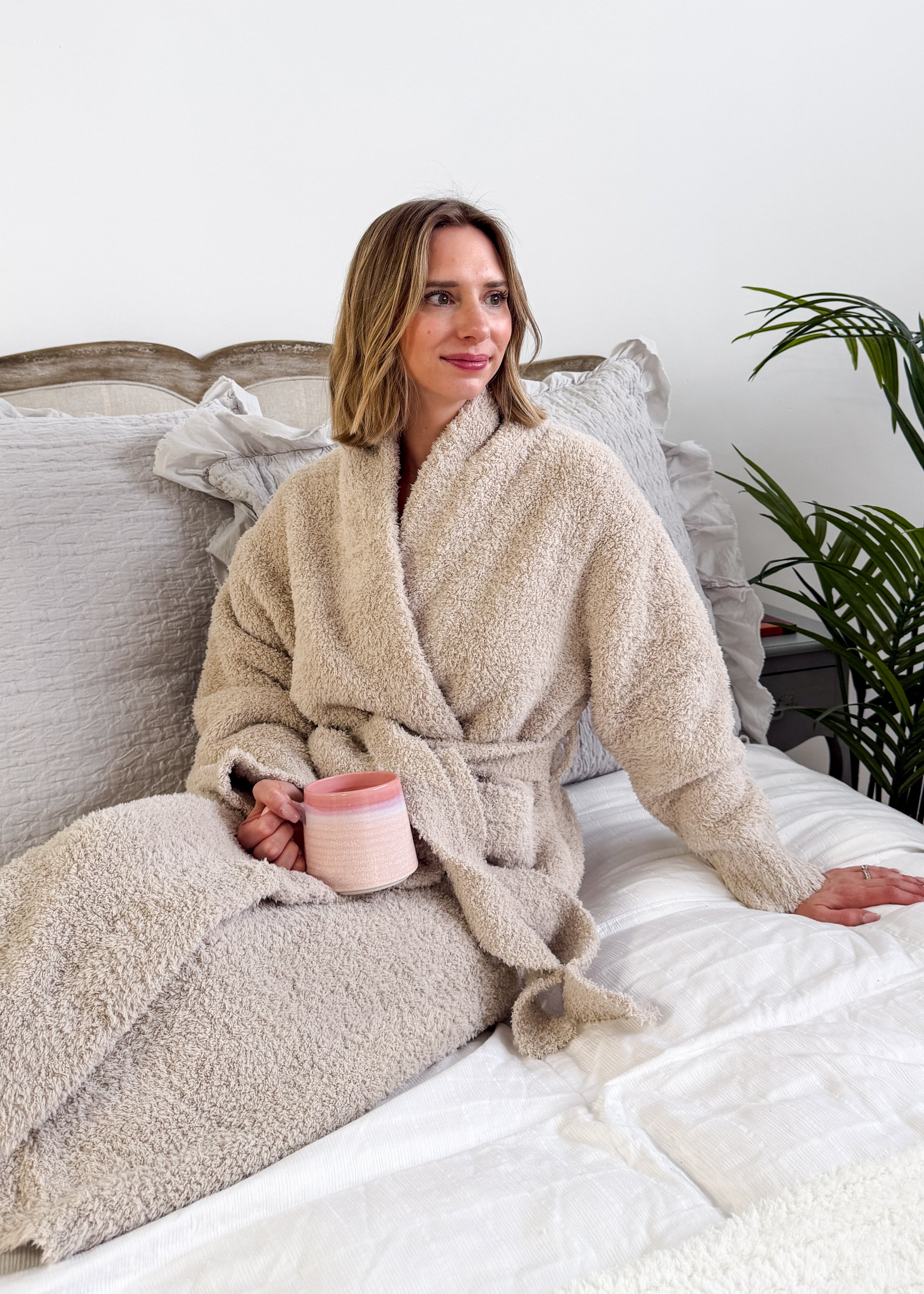 Sand Beige Chenille Cloud Spa Robe – Plush Stretch Robe with Pockets