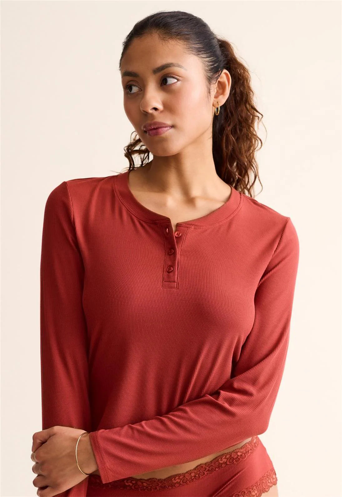 Fleur't TENCEL Modal Cropped Henley Top Chilli Colour 