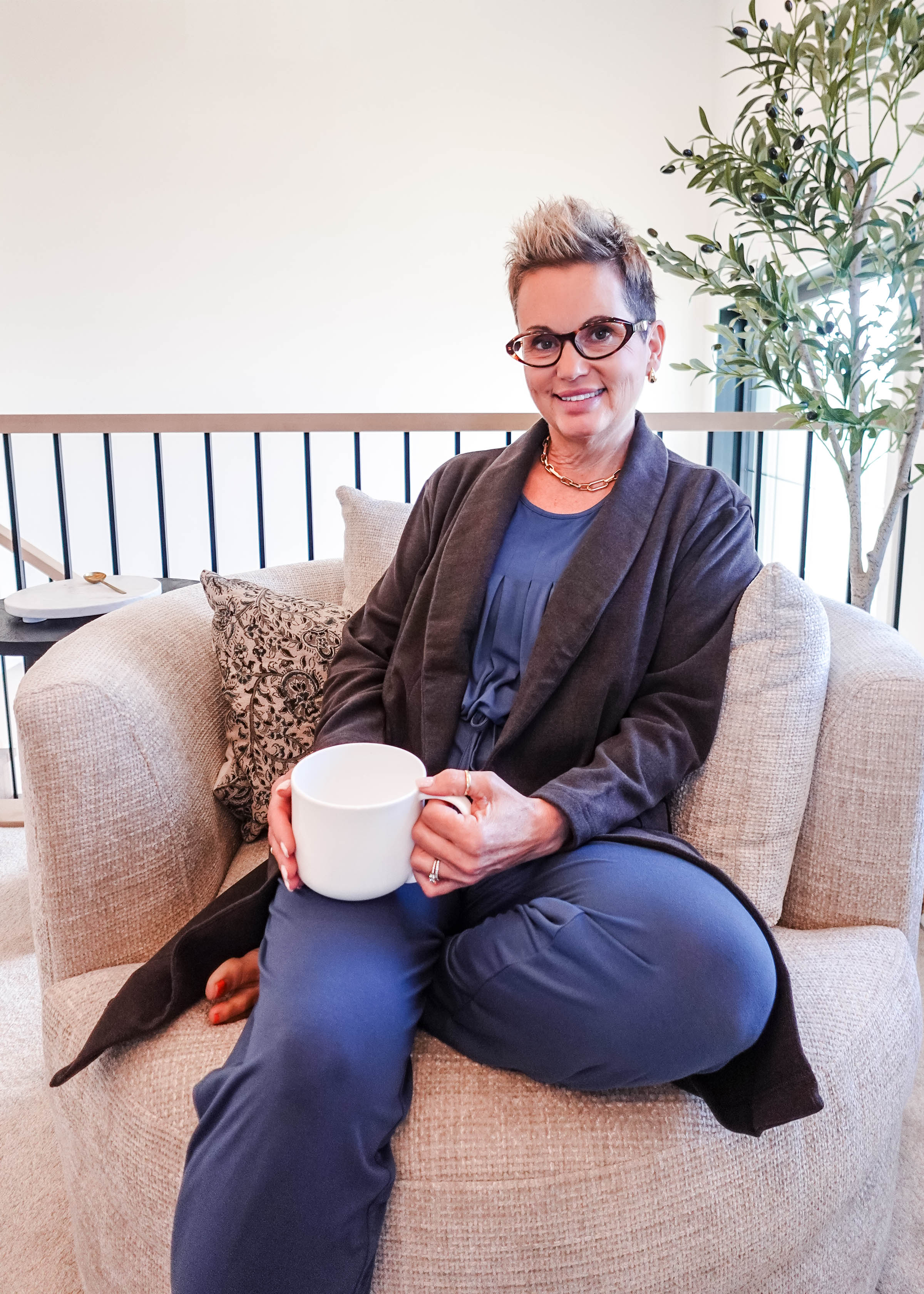 women's structured bamboo blend cardigan long with pockets and collar