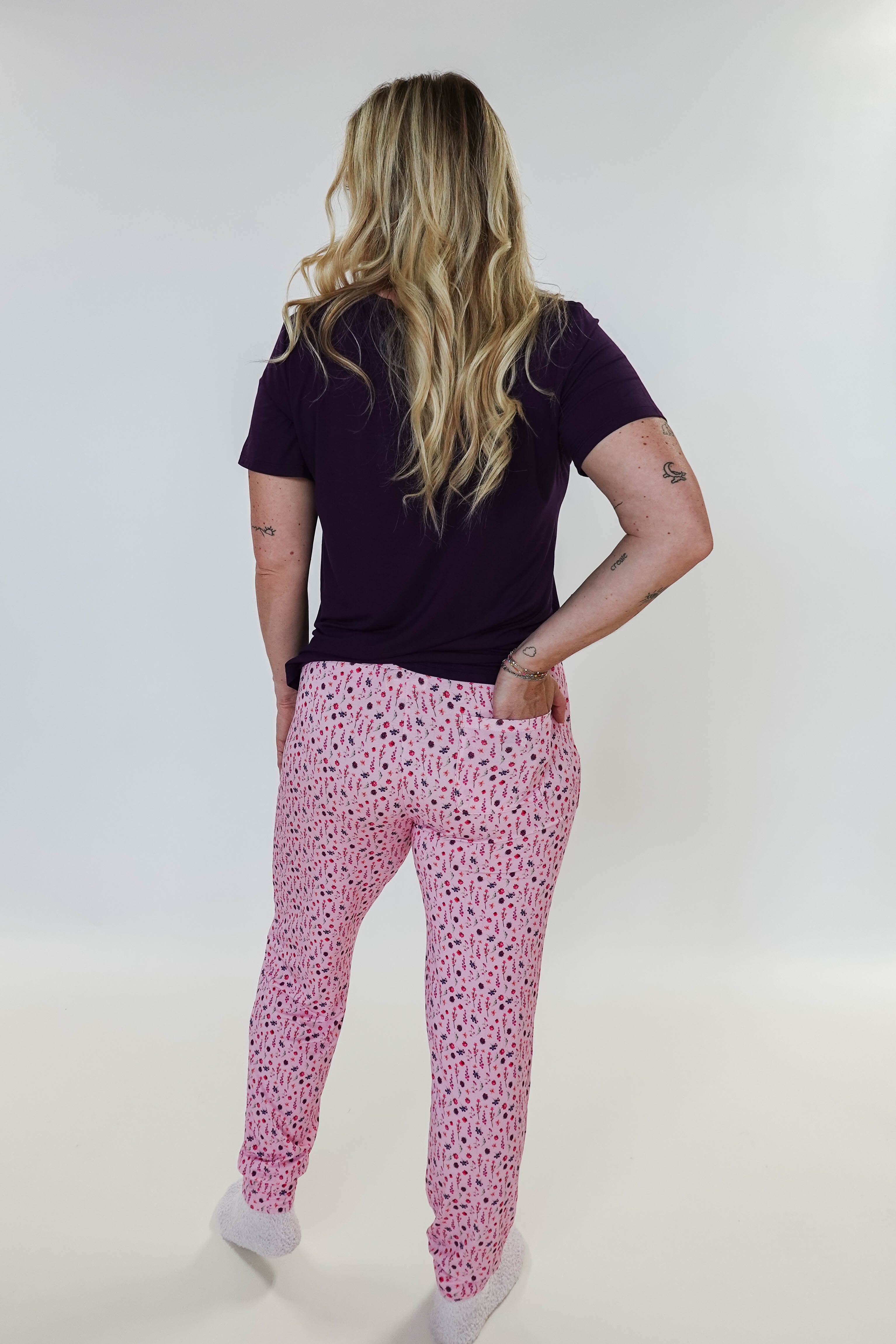Flora's Garden Print Tee Floral Jogger PJ Set Bamboo back view