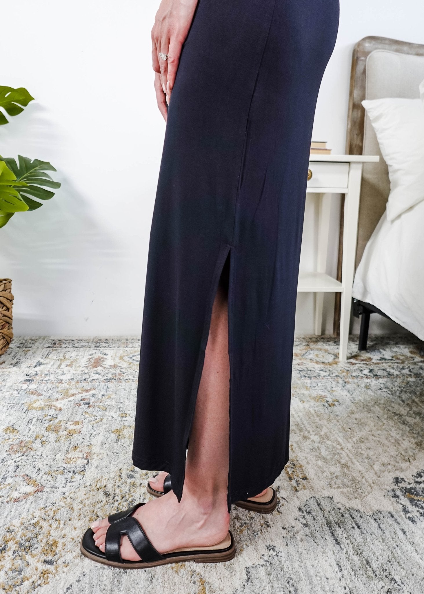 Georgia Rylan Bamboo Maxi T-Shirt Dress | Black