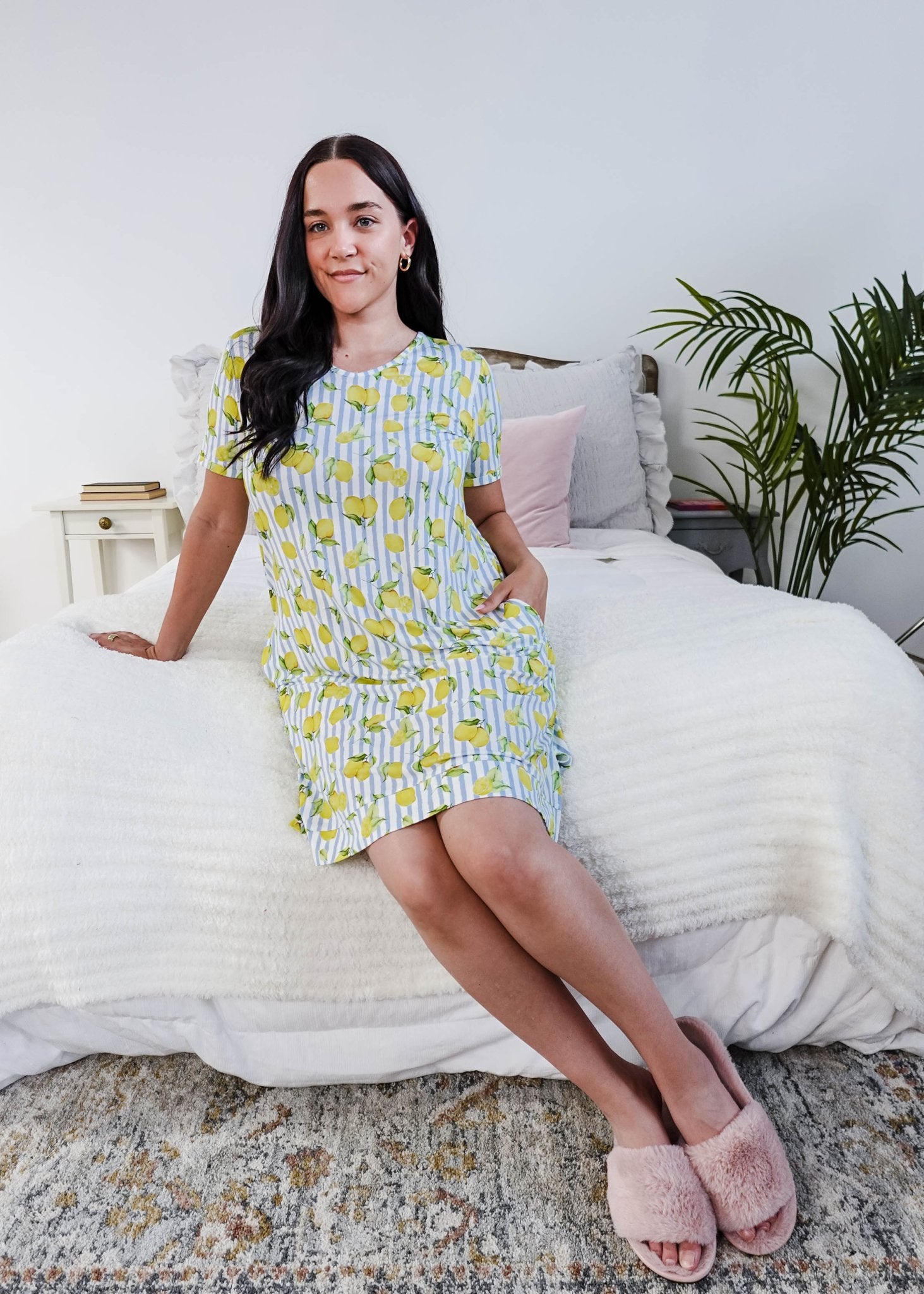 Georgia Rylan Bamboo V-Neck Nightshirt with Pockets | Limoncello Print