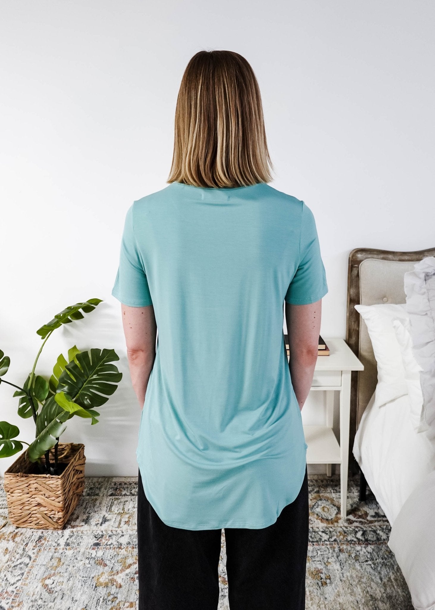Georgia Rylan Essential Bamboo Tee | Sage Blue