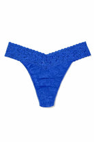 Hanky Panky Original Rise Thong – Signature Lace in vibrant blue color, designed for comfort and style. One size fits most.