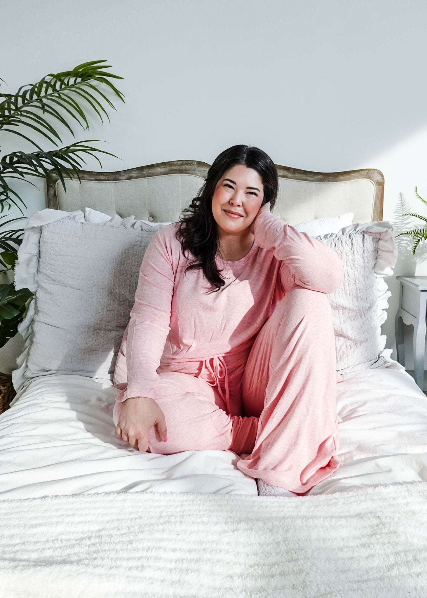 women's light pink loungewear set straight pant Miranda Nic