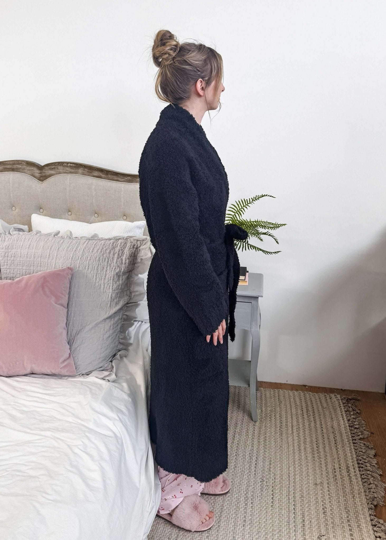 Black Chenille Cloud Spa Robe | Cozy Plush Lounge