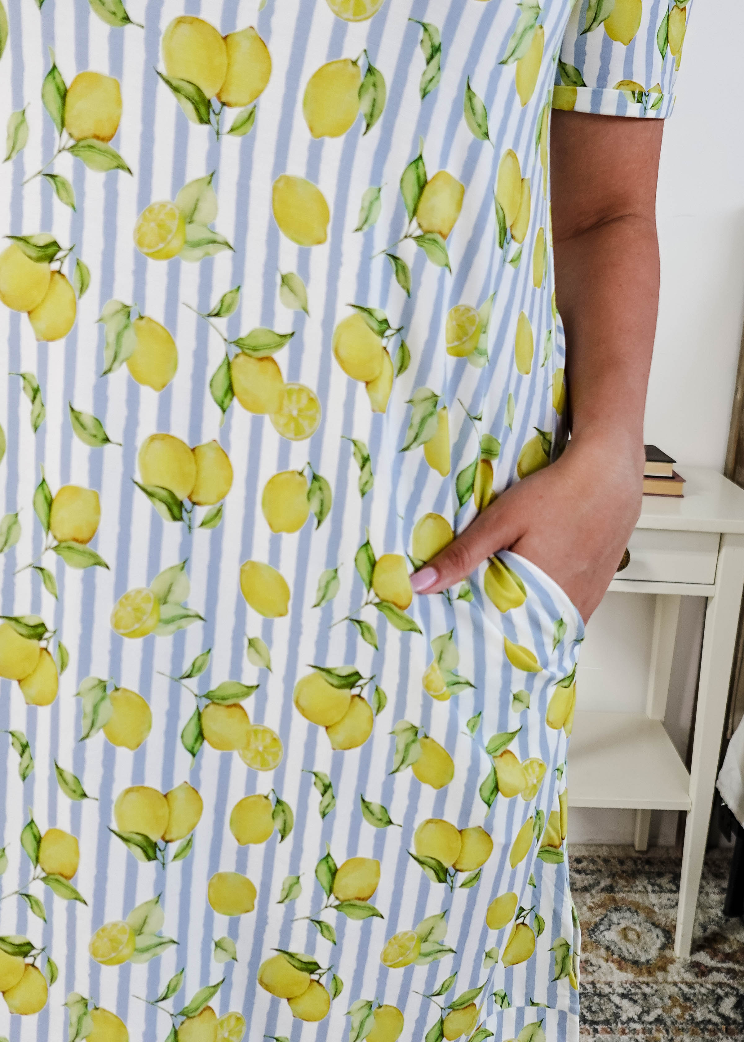 Georgia Rylan Bamboo V-Neck Nightshirt with Pockets | Limoncello Print showing side slit pockets