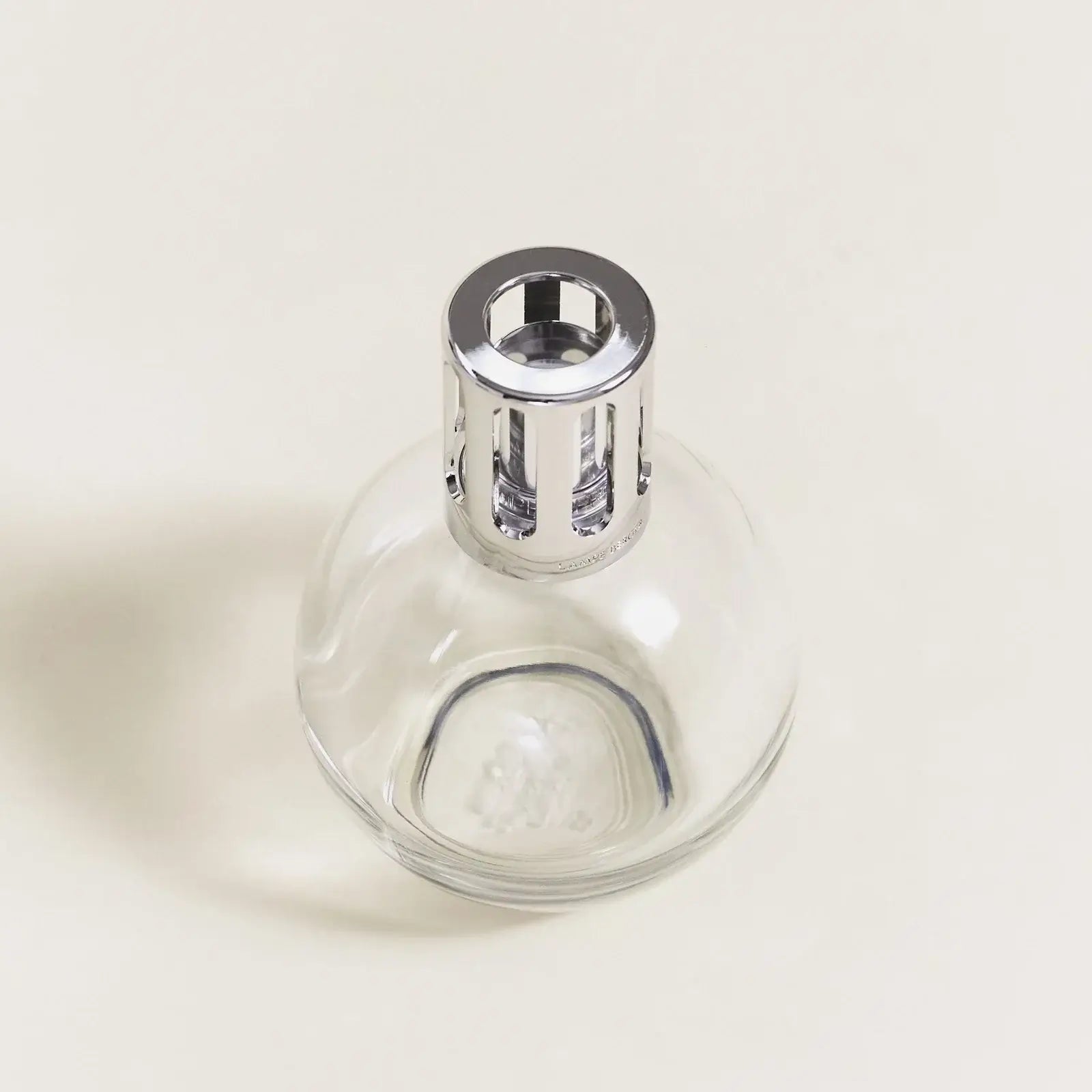 Maison Berger Paris Fragrance Lamp Starter Kit – Round Glass with lamp and fragrance bottles
