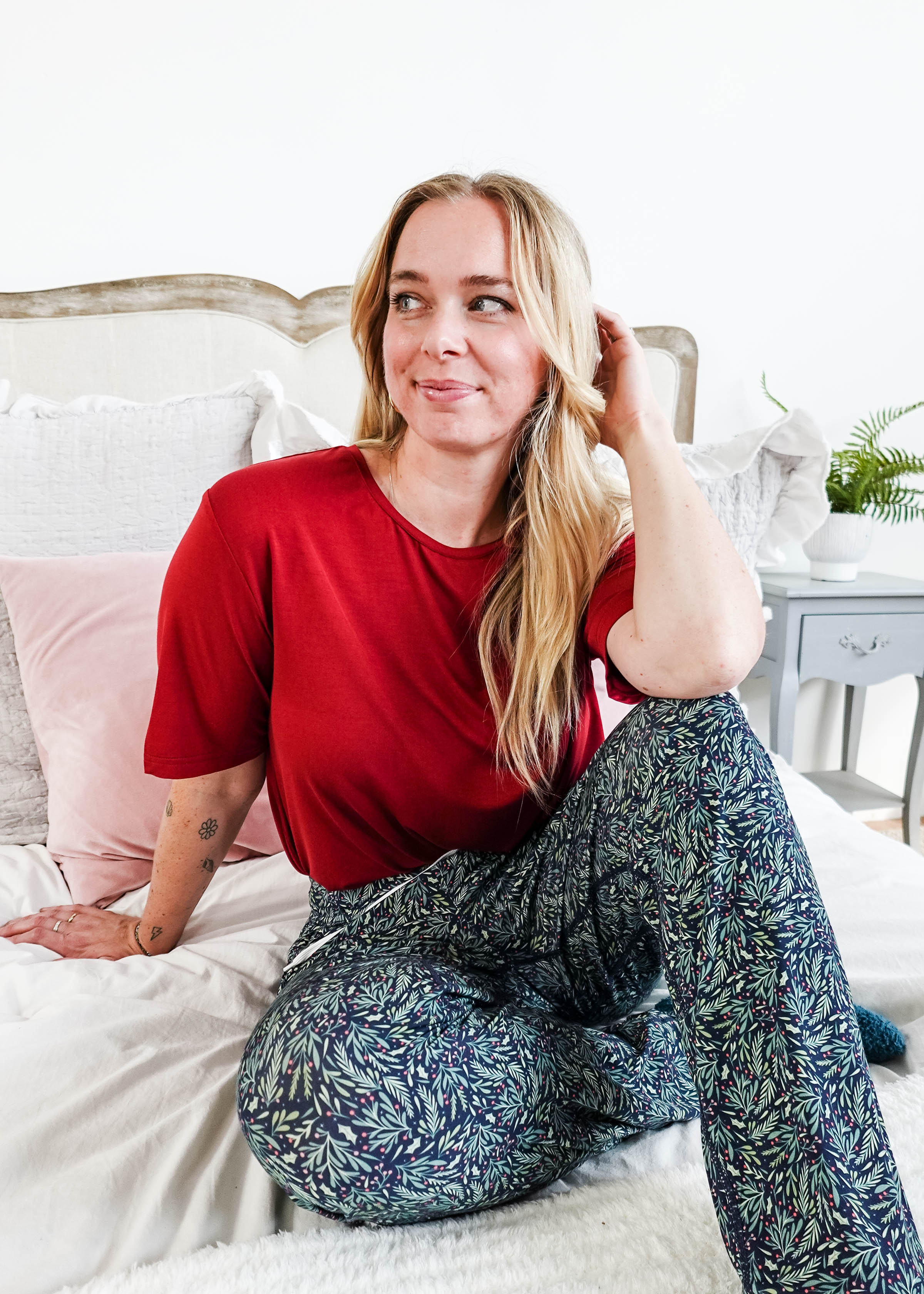 unisex printed holiday loungewear joggers bamboo bob's sleepwear co.