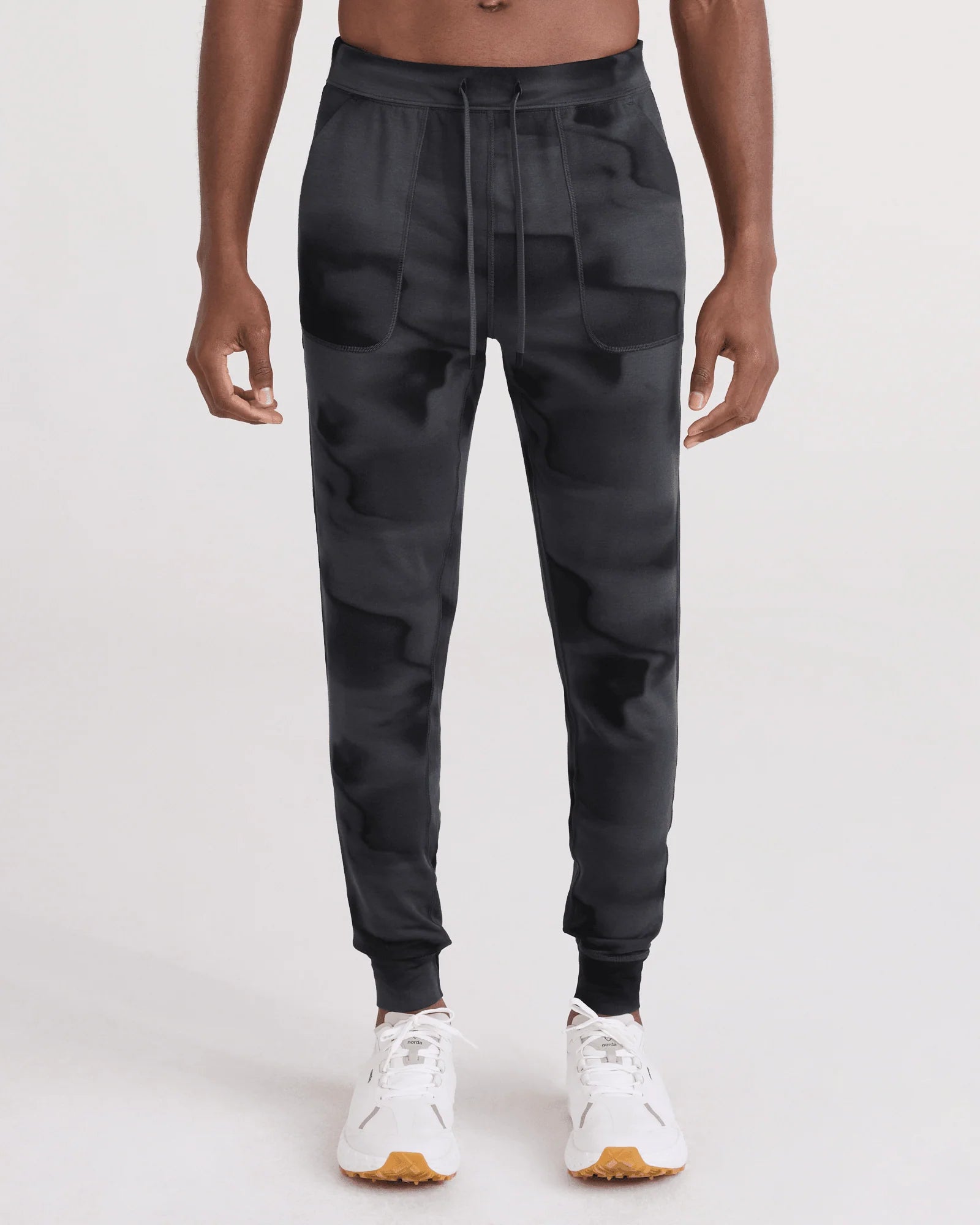 men's 3six five jogger sweatpant in vapour by Saxx