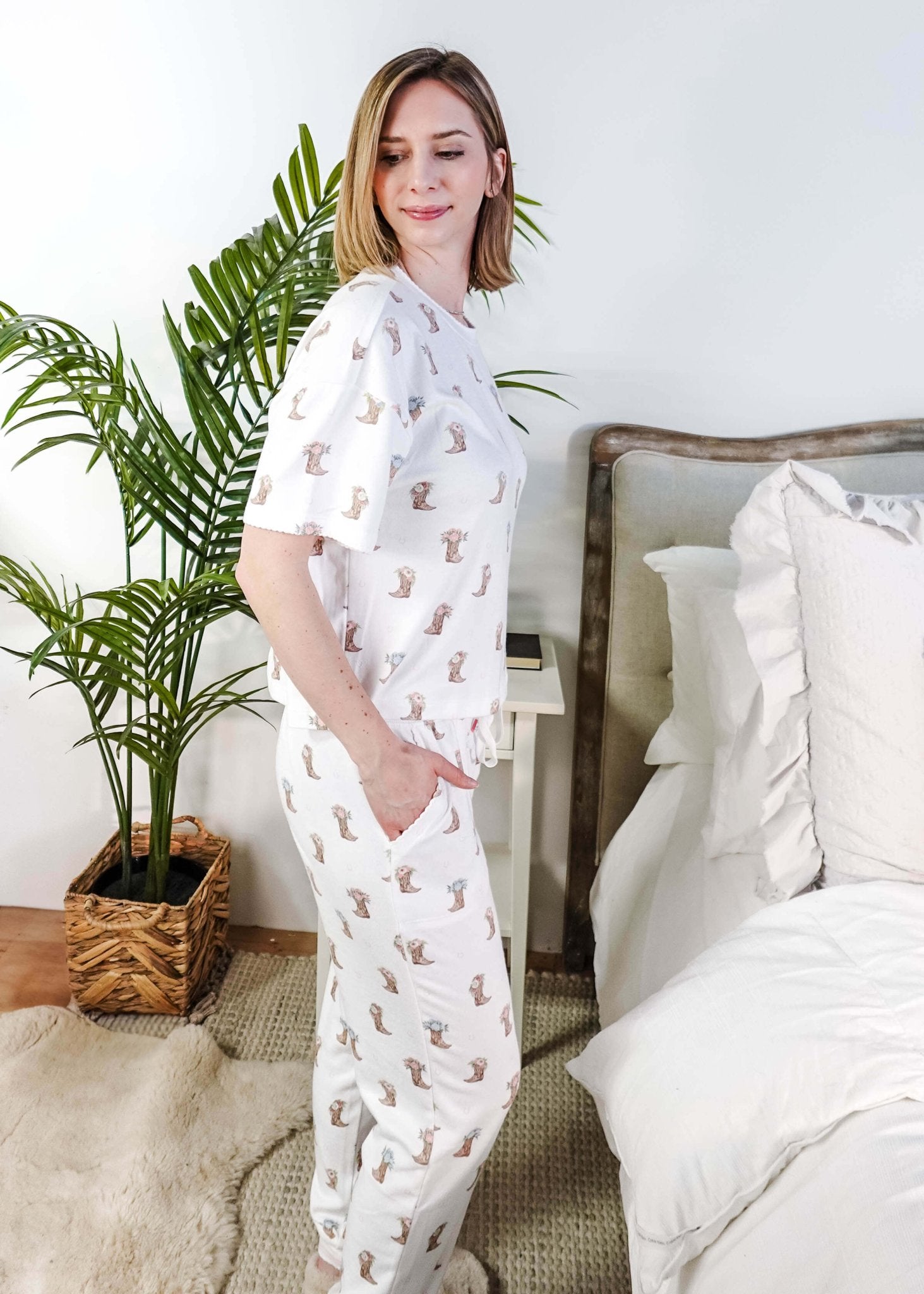 Western Blooms Boot Bouquet Peachy Jersey Tee/Jogger Set | PJ Salvage - PJ Salvage - Cloud Nine Pajamas