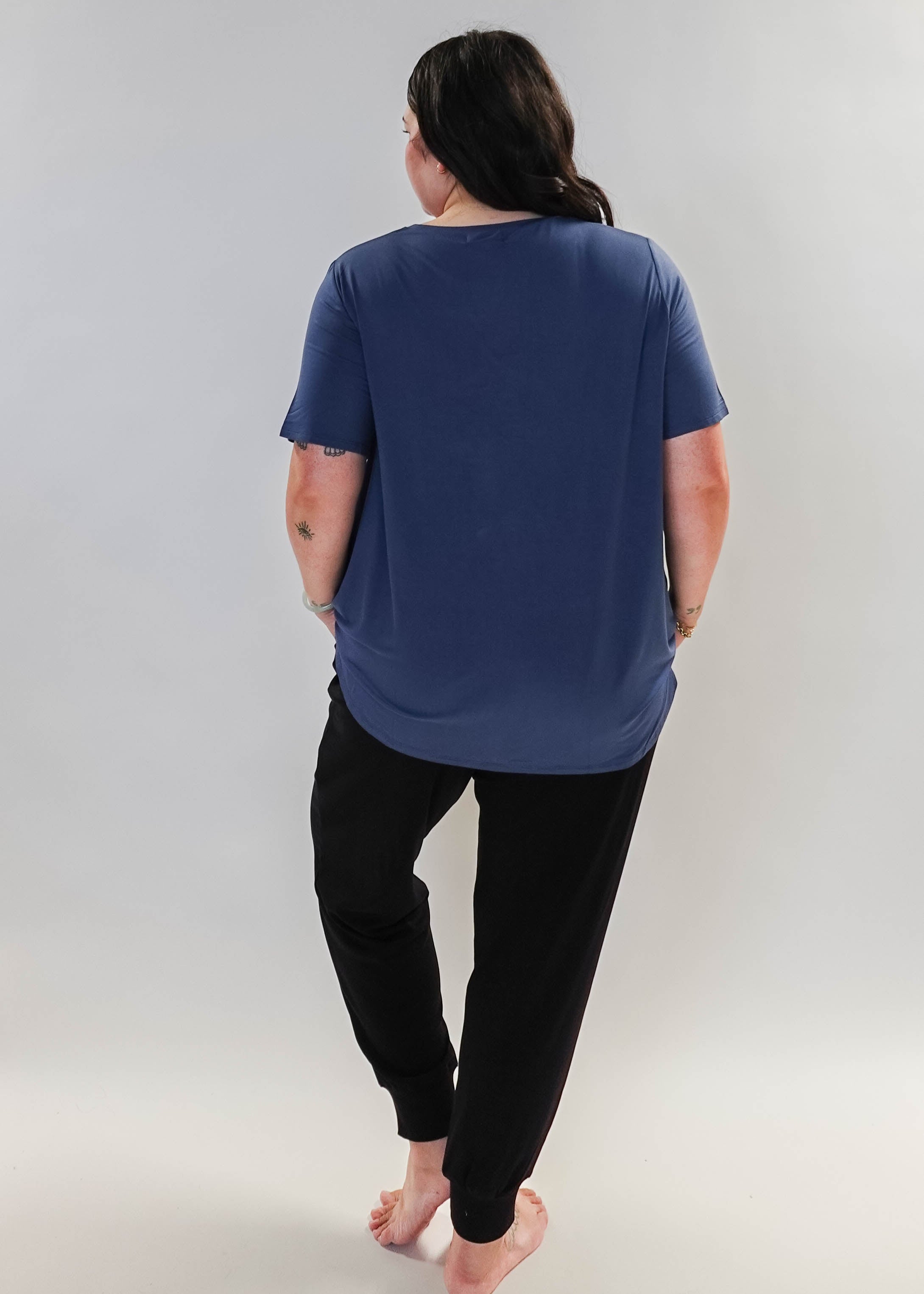 WOMEN'S denim blue essential bamboo tee GEORGIA RYLAN