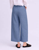 Back view of YOGA JEANS Sofia Linen Wide Leg Pant showcasing its relaxed fit and comfortable design.