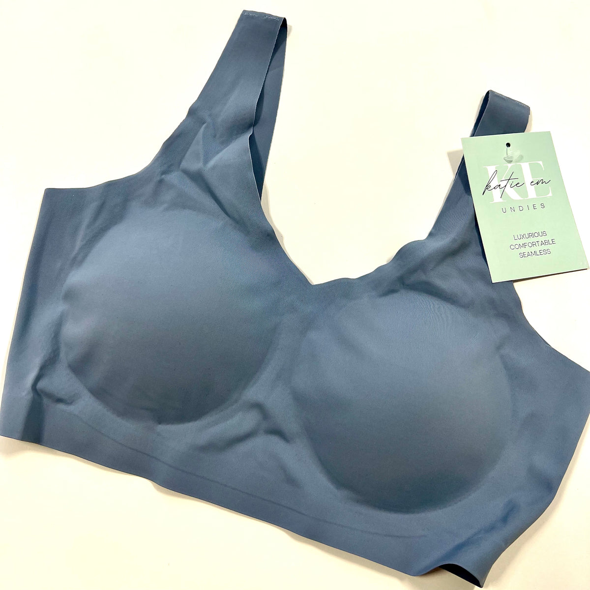 This Comfortable and Wireless Bra 'Fits Like a Dream' Is Up to 69